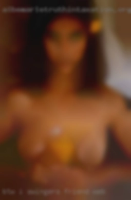 BTW, I love to give swingers friend web oral to women.