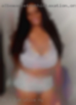I'm a fun loving in Utica, NY bi-curious gal..