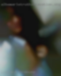 Live and work in in threesome Melbourne.