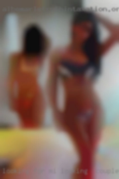Looking for some weird MI looking for couple fun sex.