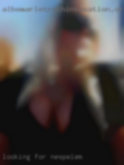 Looking for a swingers party Nespelem partner.